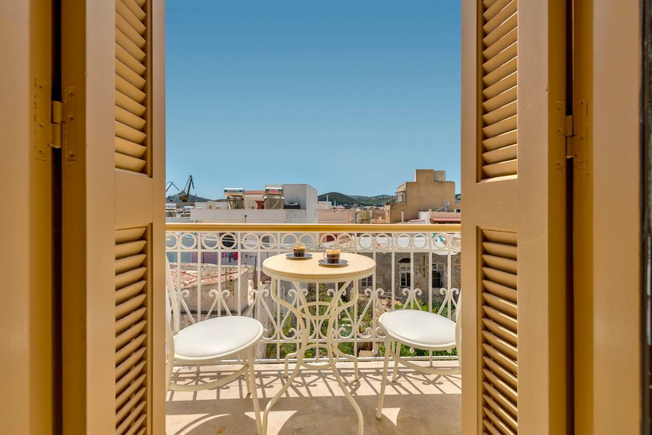 Island Of Luxury Apartments Ermupoli Exteriér fotografie